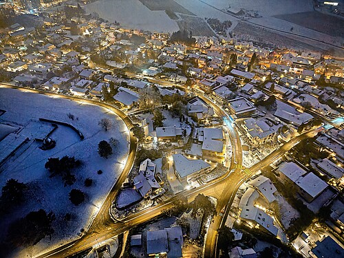 Grâce au concept d’éclairage, la commune d’Uitikon (ZH) a obtenu une base de planification uniforme pour la rénovation et le développement de l’éclairage public.